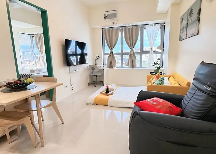 Executive Residences Apartment *